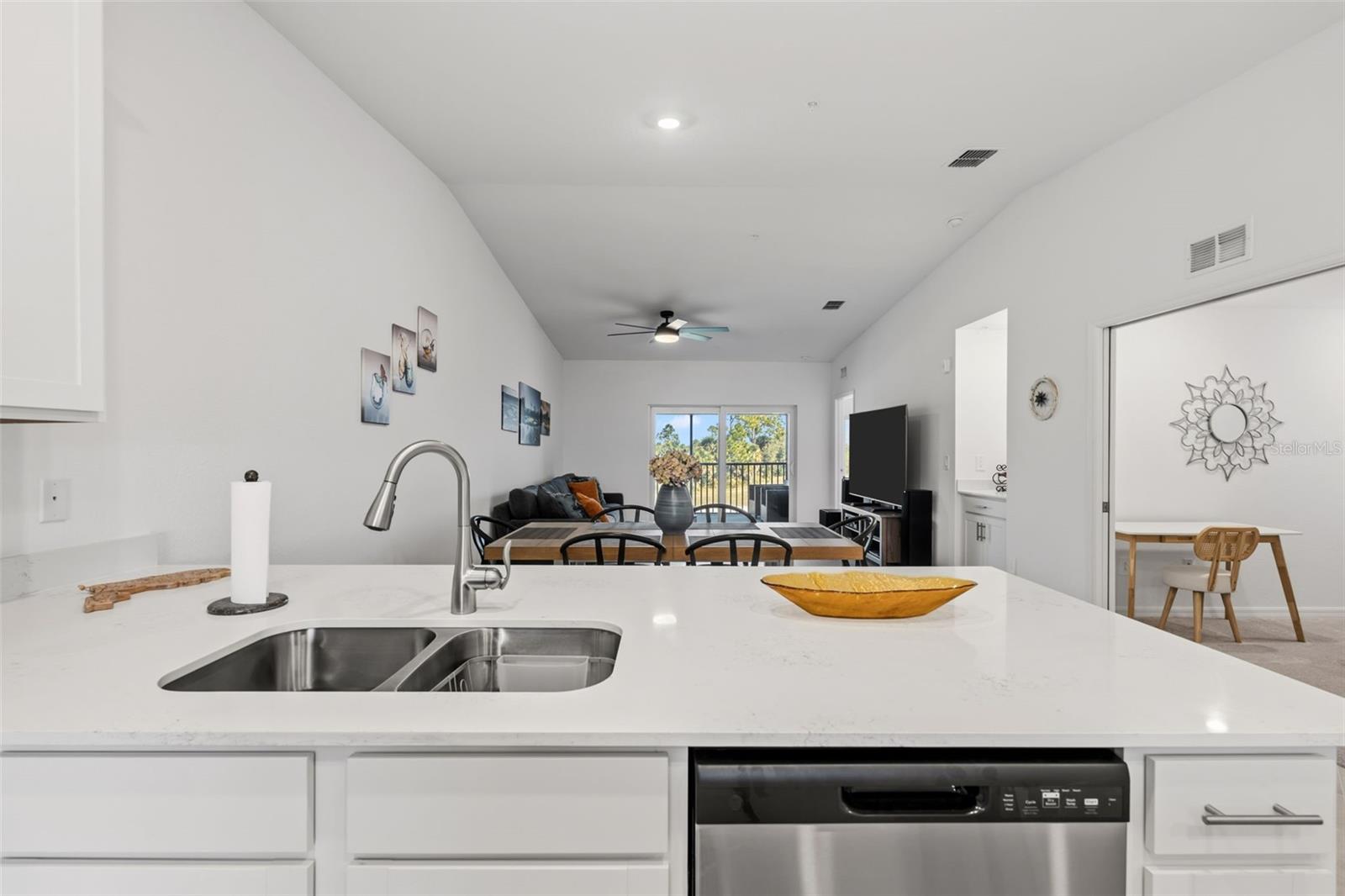 Image 9 of 44 For 17475 Opal Sand Drive 207