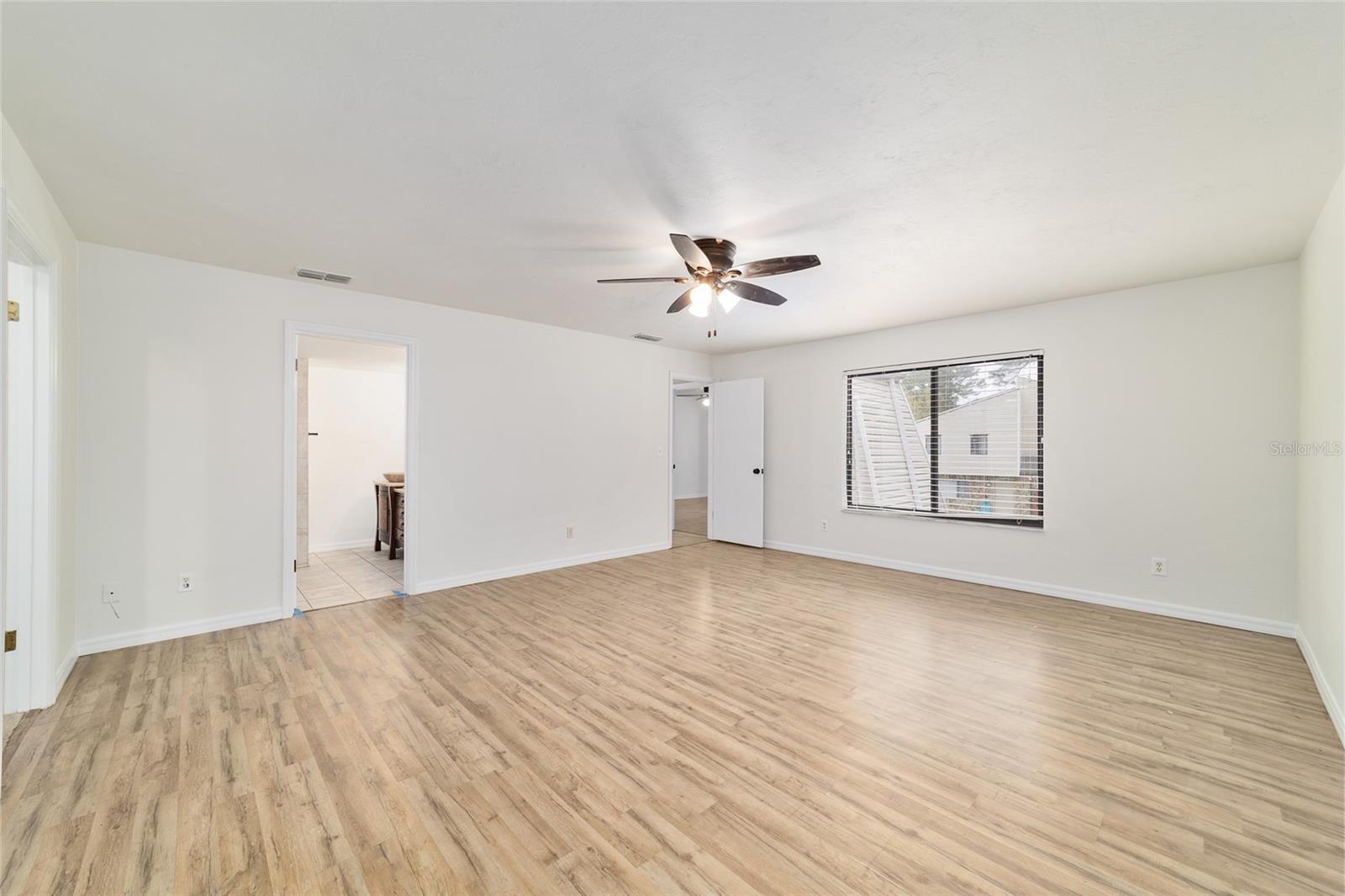 Image 27 of 32 For 2140 45th Avenue 2140