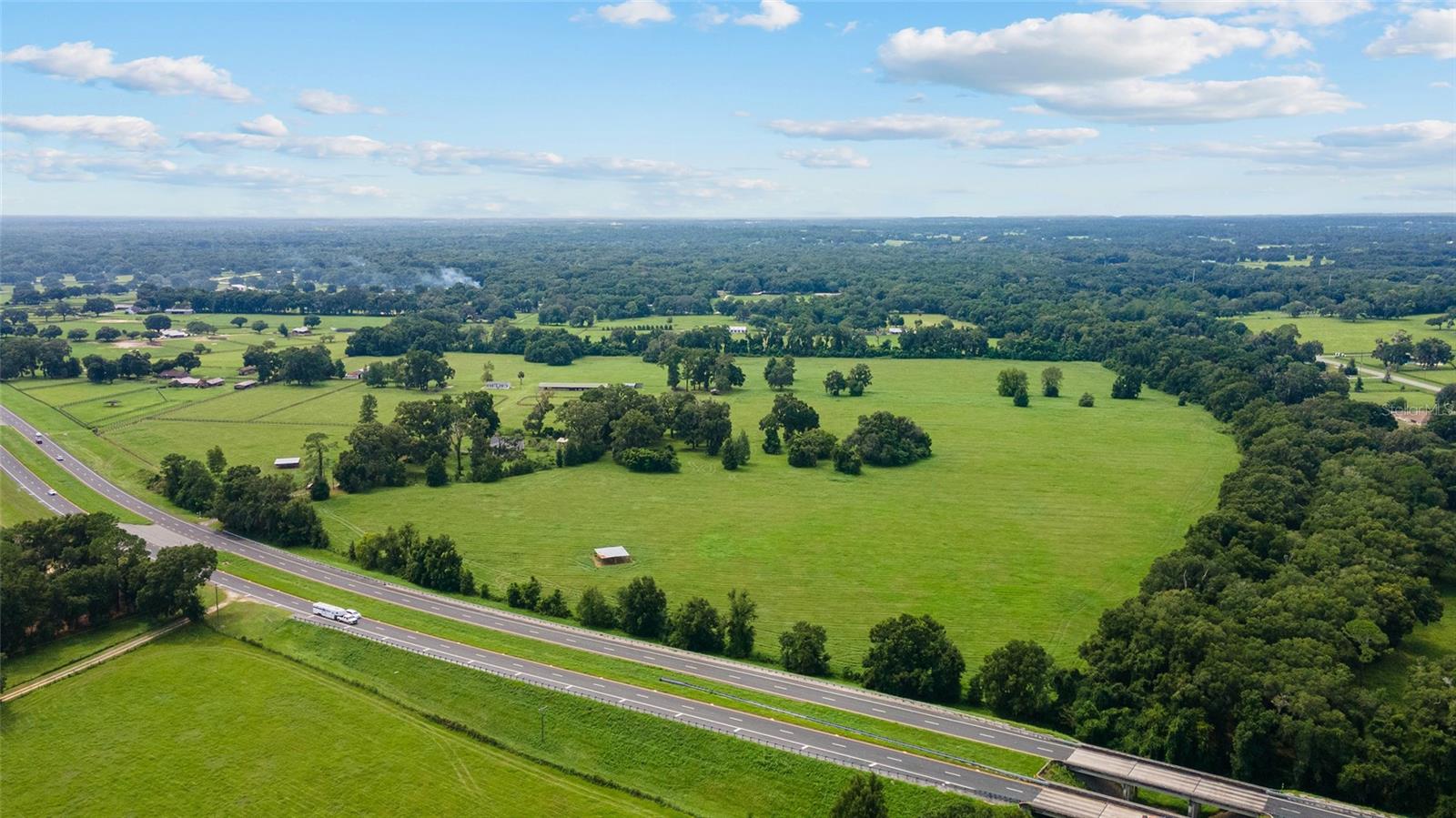 Image 11 of 40 For 17176 Us Highway 441