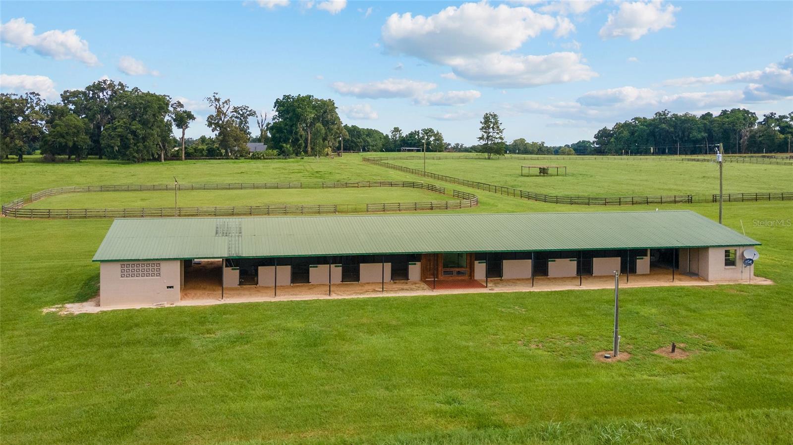 Image 4 of 40 For 17176 Us Highway 441