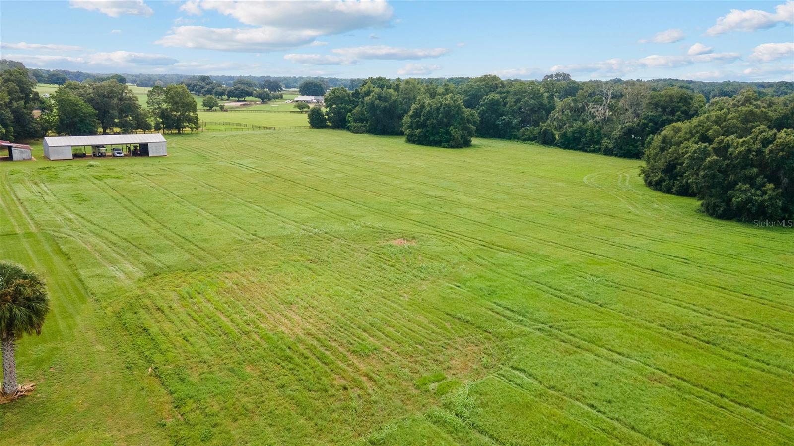 Image 8 of 40 For 17176 Us Highway 441