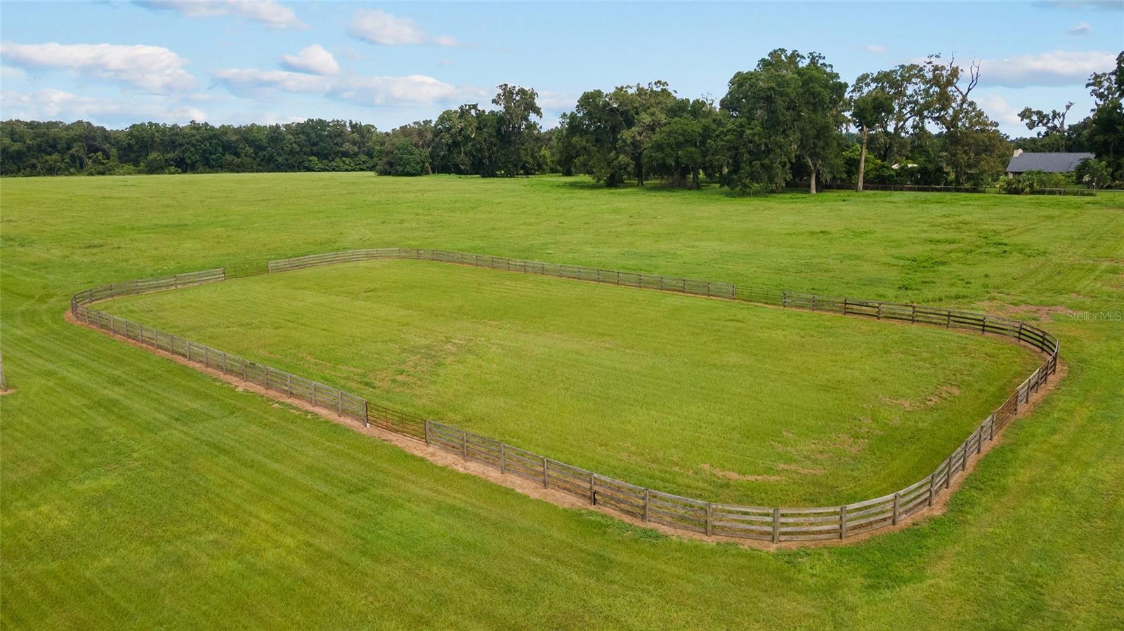 Image 9 of 40 For 17176 Us Highway 441