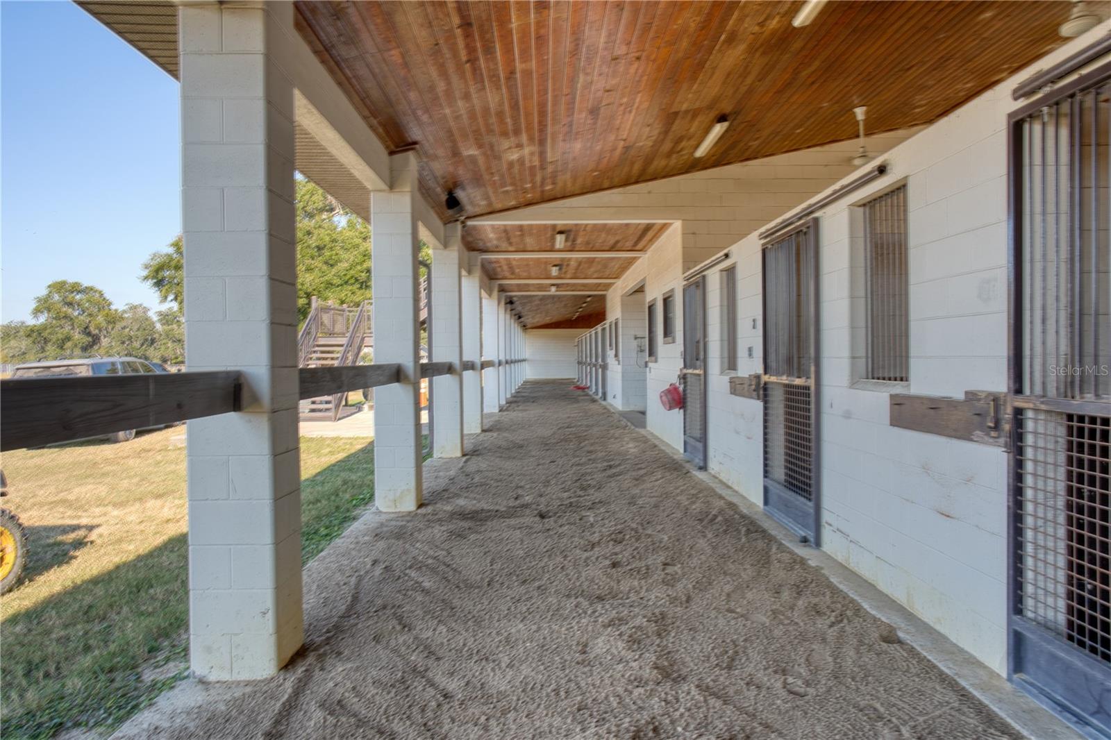 Image 36 of 76 For 1345 155 Place