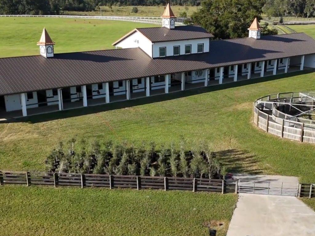 Image 4 of 76 For 1345 155 Place