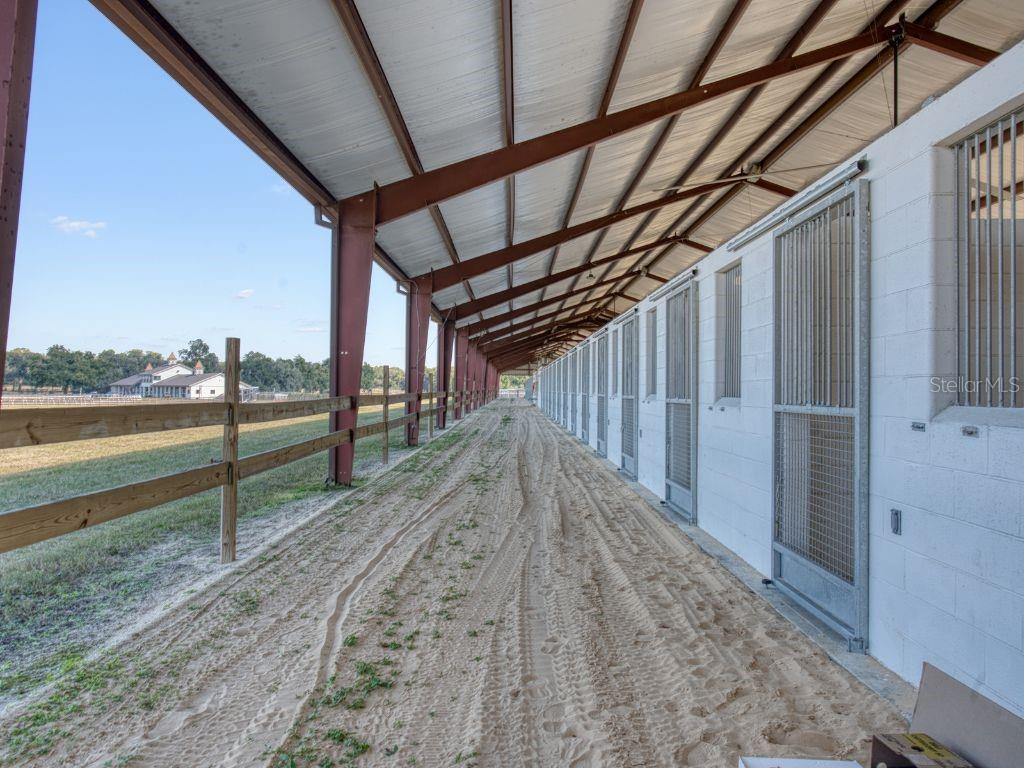 Image 43 of 76 For 1345 155 Place