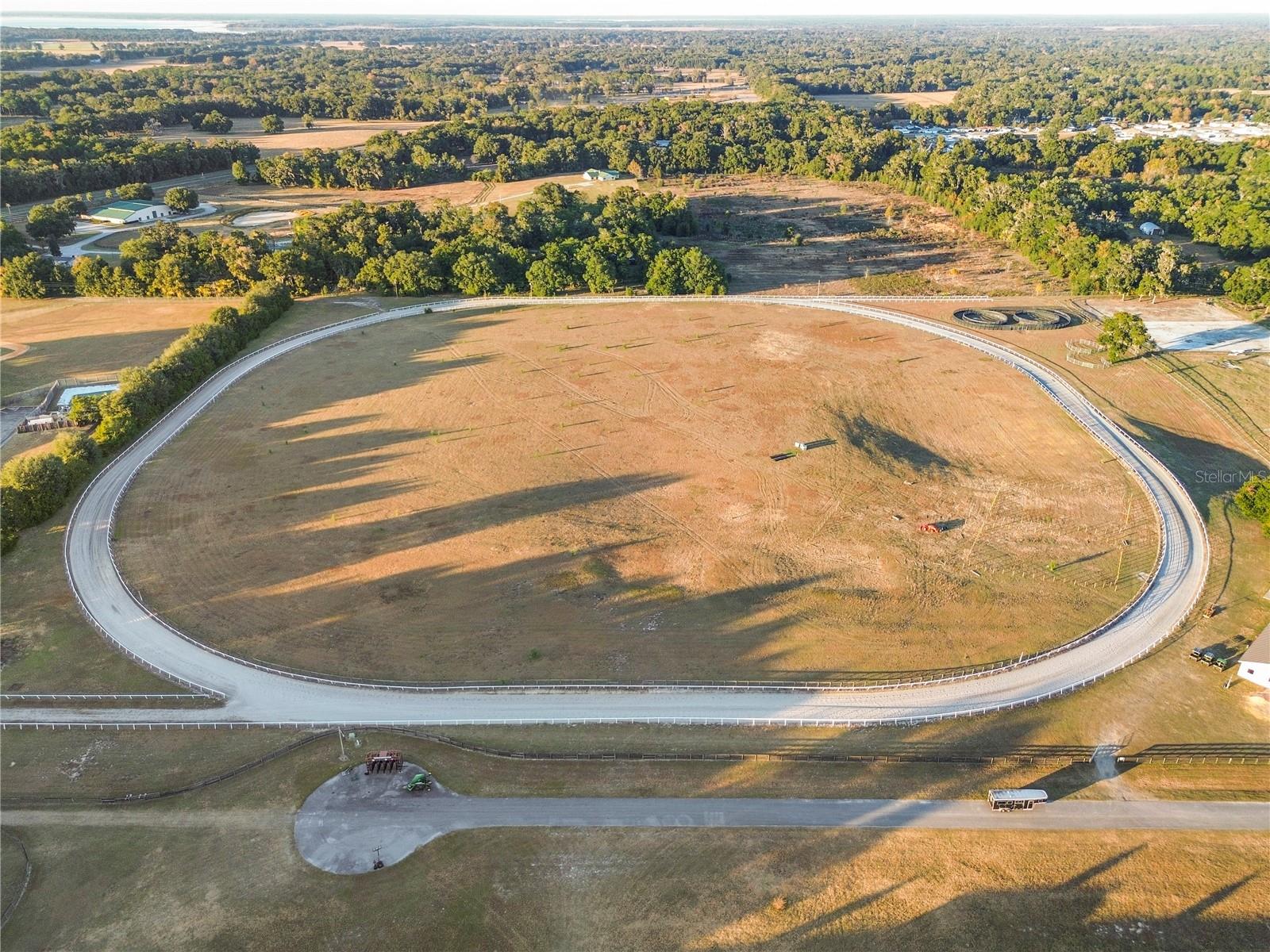 Image 46 of 76 For 1345 155 Place