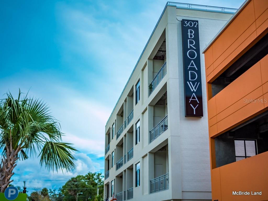 Image 6 of 9 For 302 Broadway Street 110