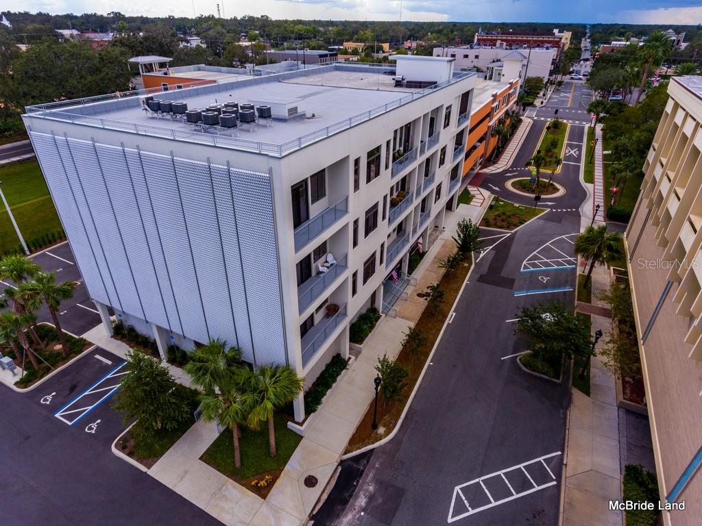 Image 9 of 9 For 302 Broadway Street 110