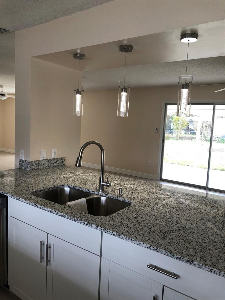 Image 10 of 27 For 603 Bahia Circle