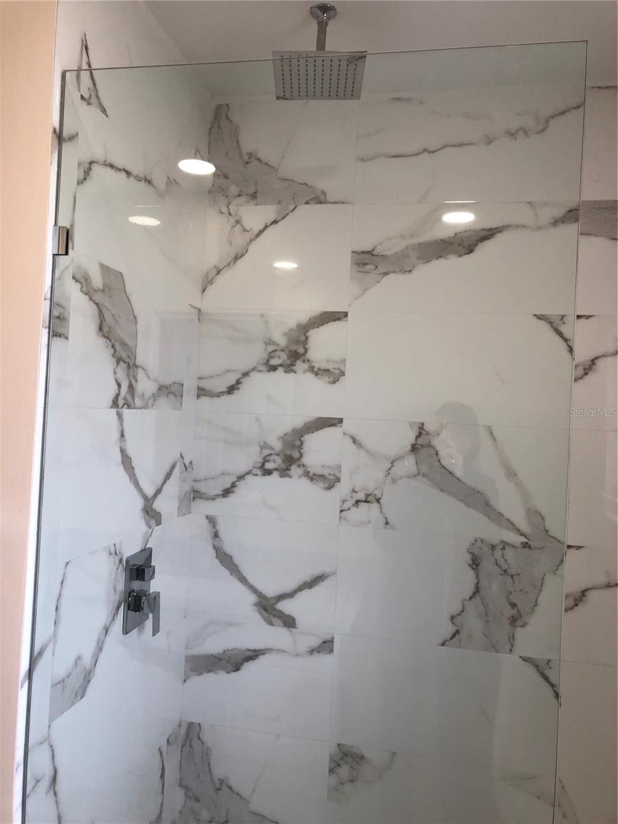 Image 24 of 27 For 603 Bahia Circle