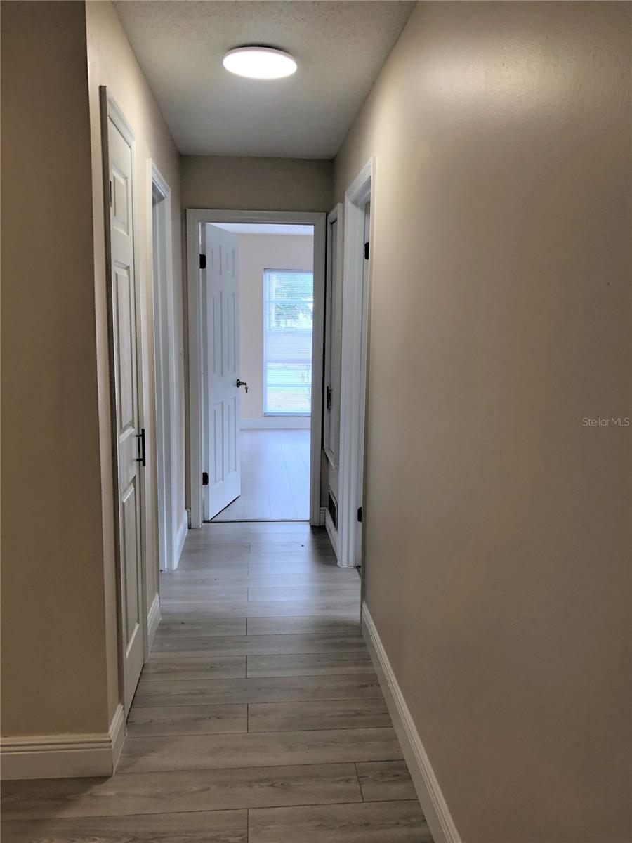 Image 6 of 27 For 603 Bahia Circle