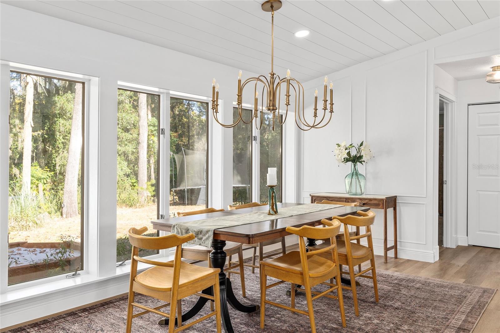 Image 14 of 60 For 541 35th Street