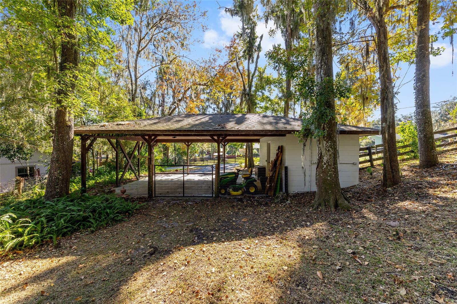 Image 35 of 60 For 541 35th Street