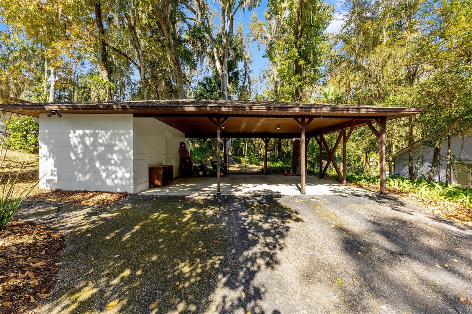 Image 40 of 60 For 541 35th Street