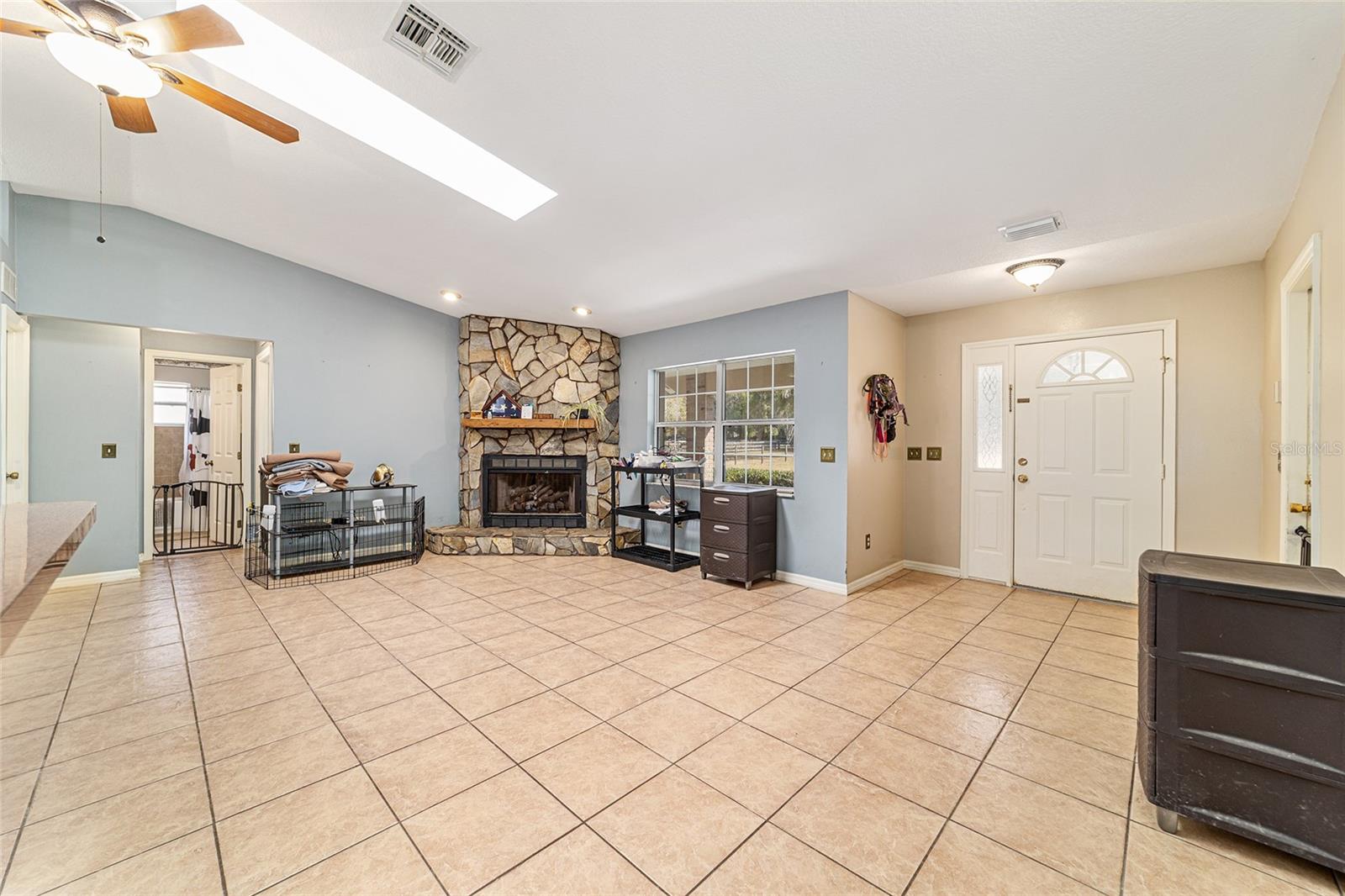 Image 16 of 90 For 4350 89th Avenue