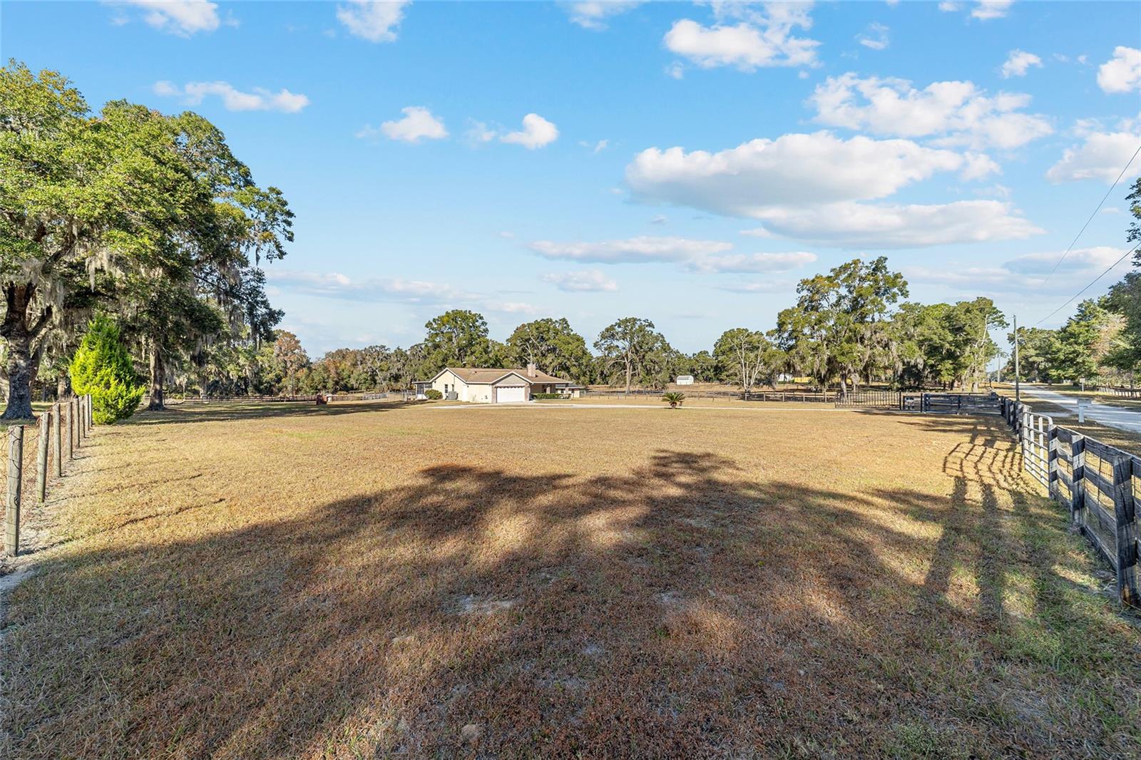 Image 4 of 90 For 4350 89th Avenue