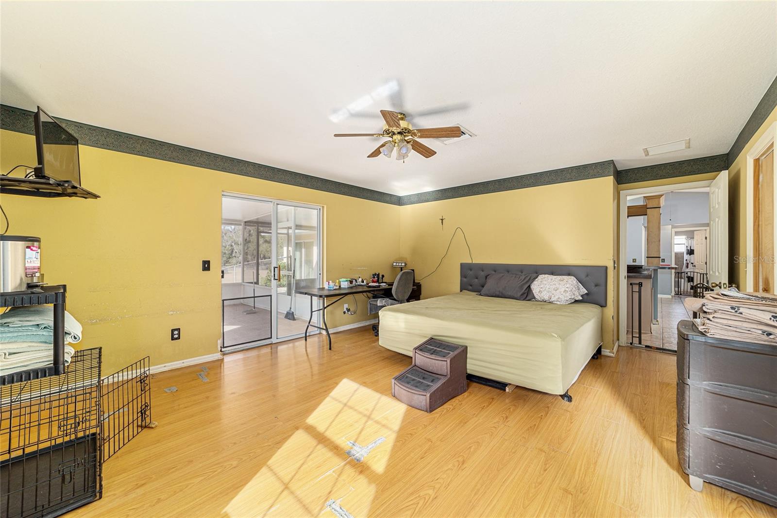 Image 40 of 90 For 4350 89th Avenue