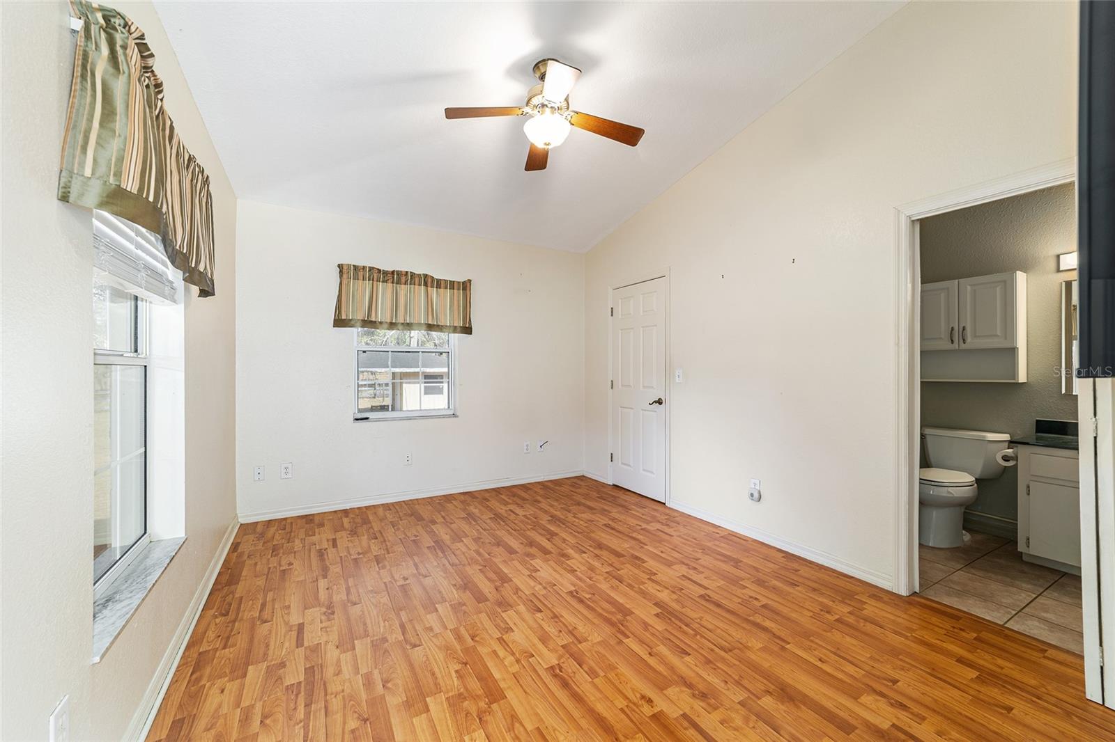 Image 57 of 90 For 4350 89th Avenue