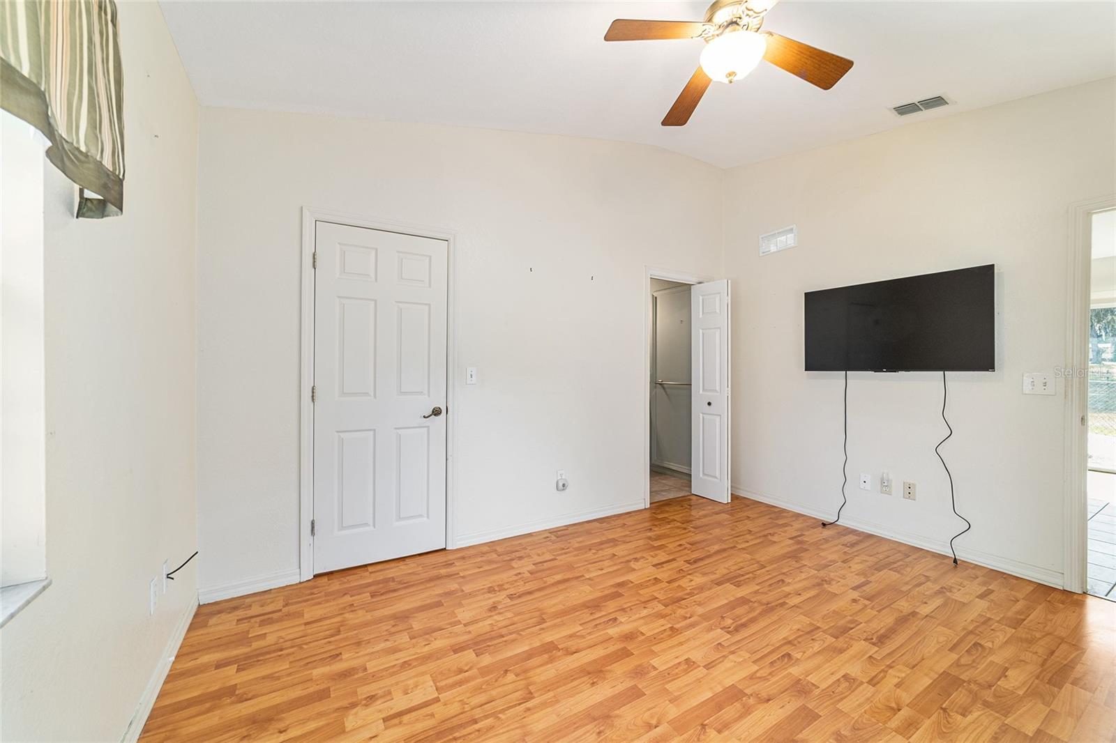 Image 58 of 90 For 4350 89th Avenue