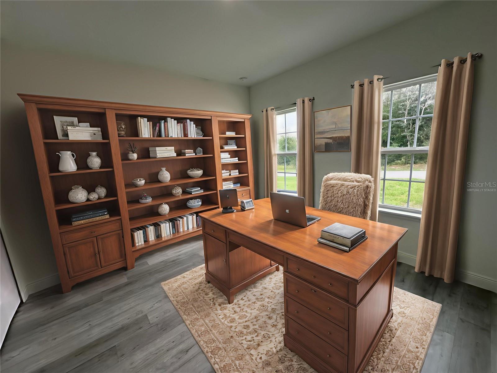 Listing photo id 19 for 2486 Magenta Drive