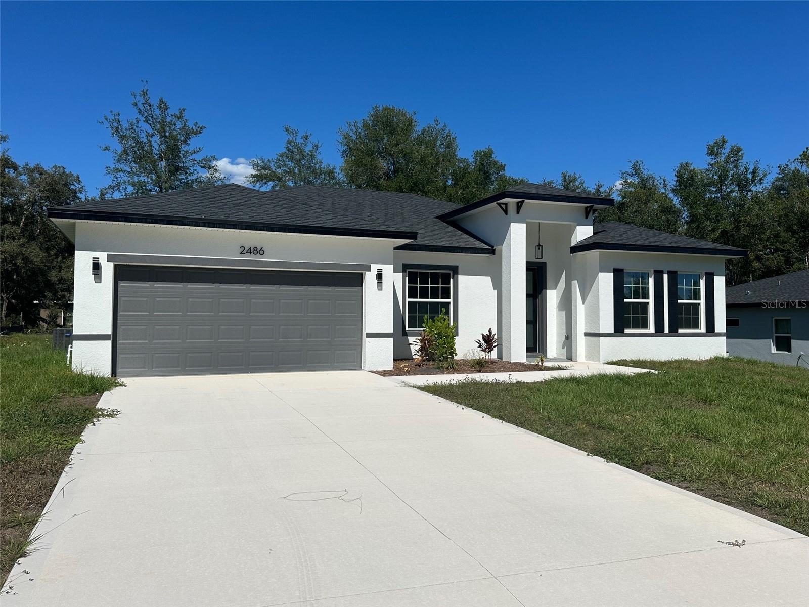 Listing photo id 22 for 2486 Magenta Drive