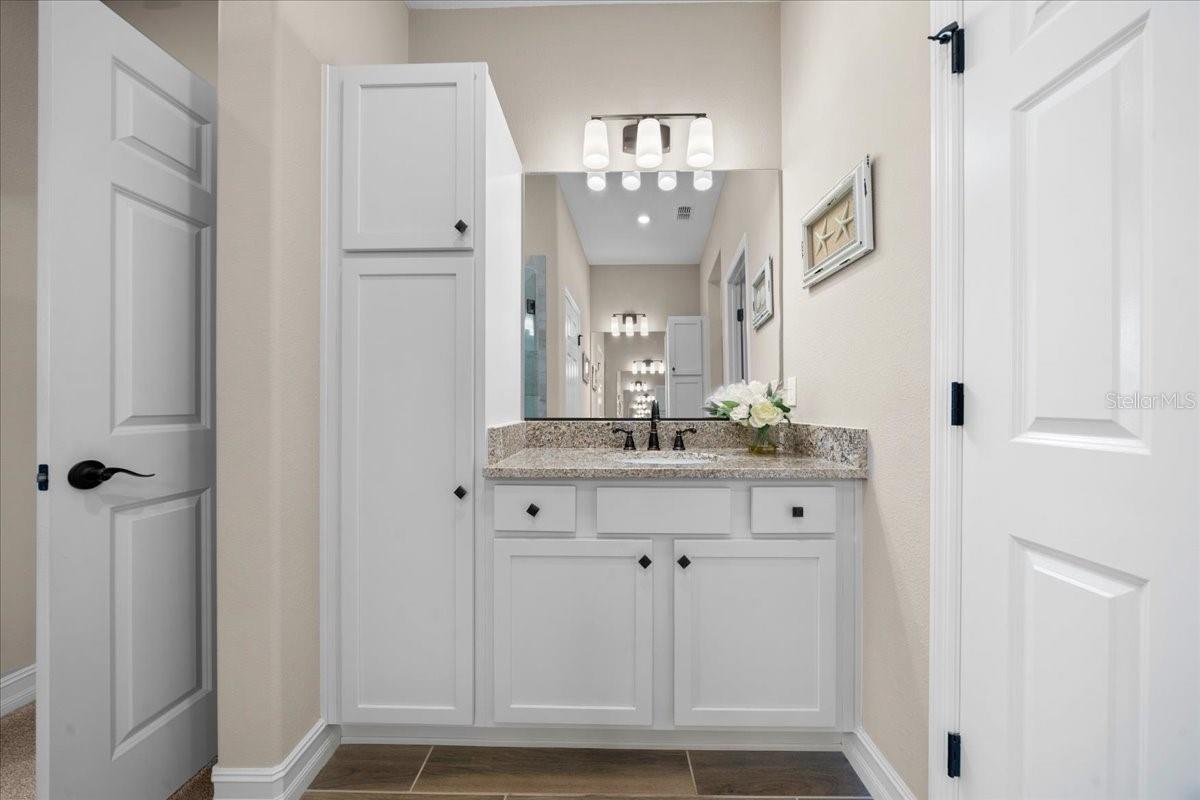 Image 19 of 50 For 5360 34th Street