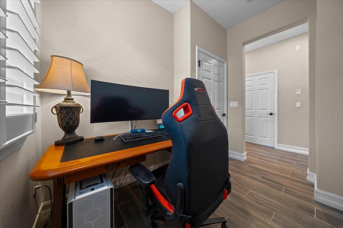 Image 27 of 50 For 5360 34th Street