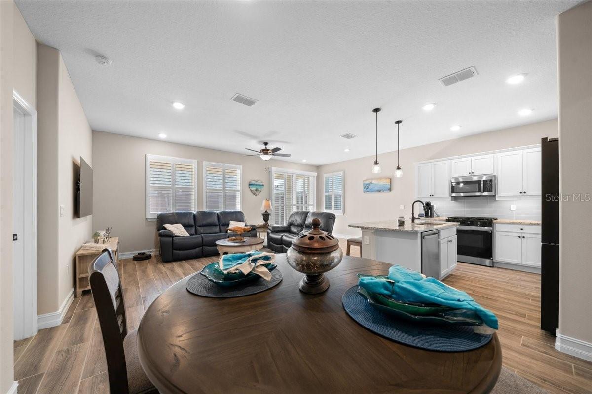 Image 9 of 50 For 5360 34th Street