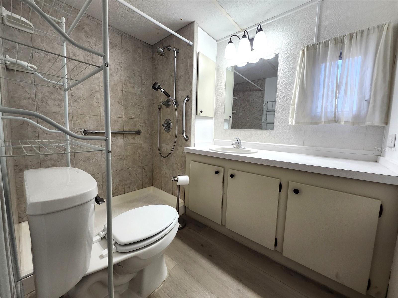 Image 14 of 35 For 10129 Bass Circle