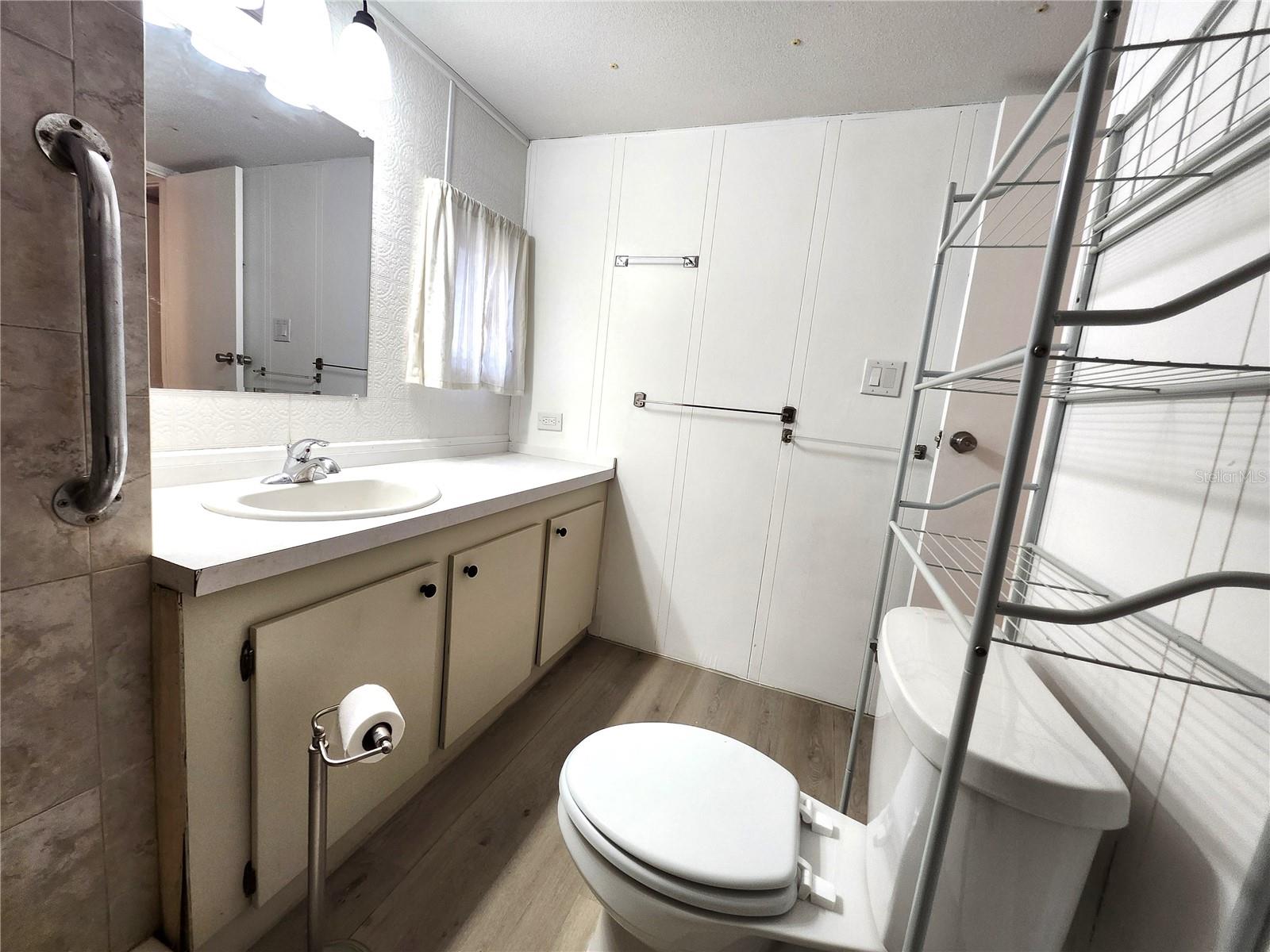 Image 15 of 35 For 10129 Bass Circle