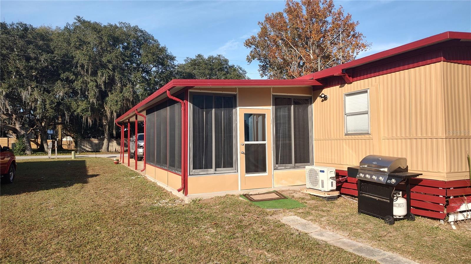 Image 27 of 35 For 10129 Bass Circle