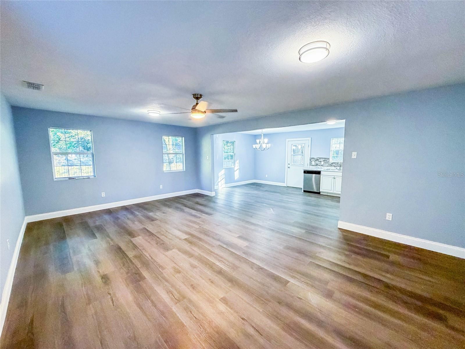 Image 11 of 19 For 1185 56th Court