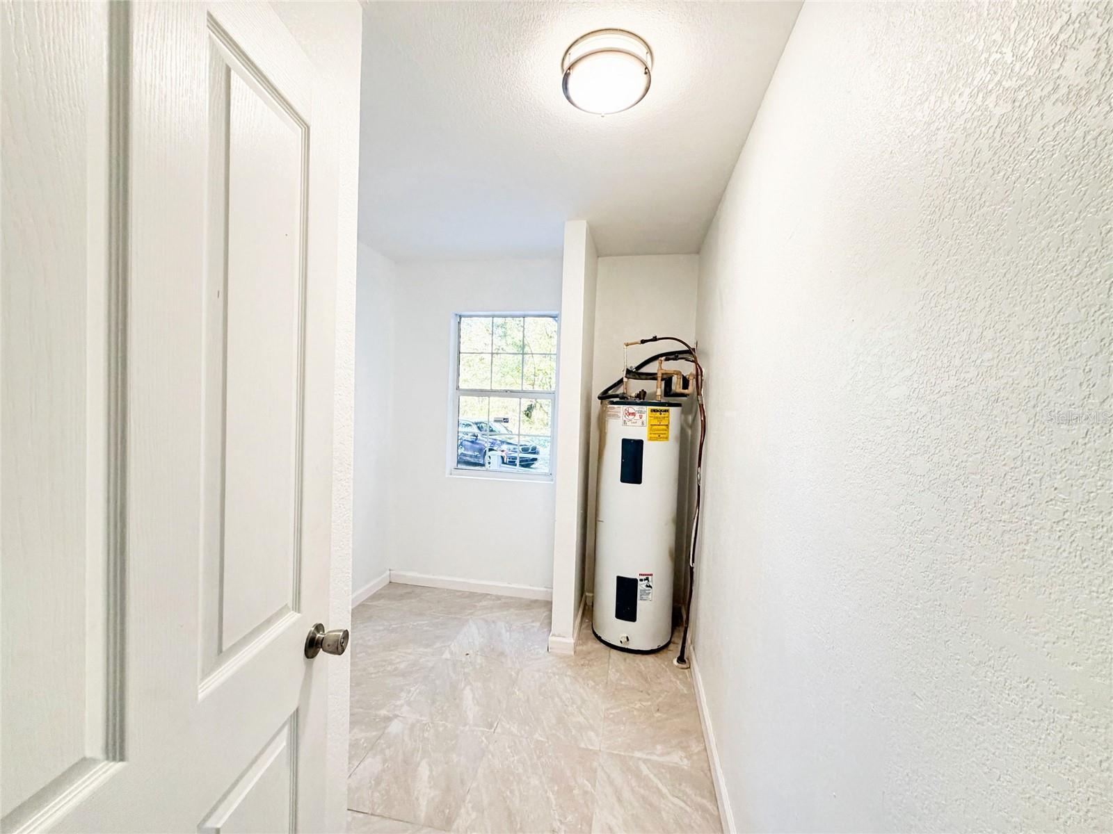 Image 14 of 19 For 1185 56th Court