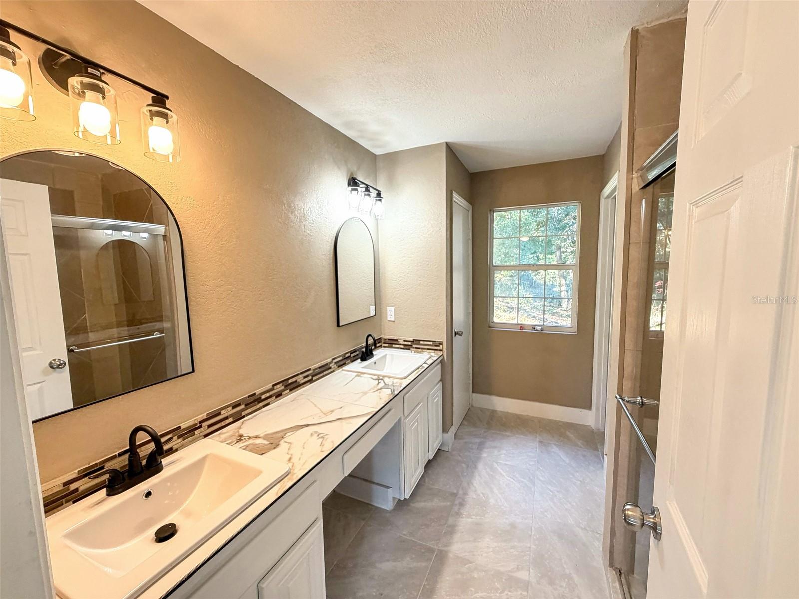 Image 15 of 19 For 1185 56th Court