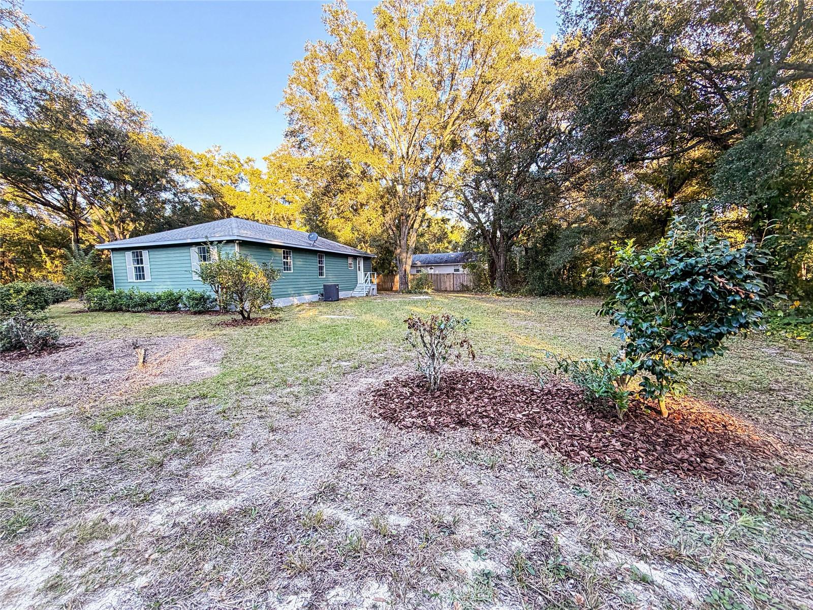 Image 6 of 19 For 1185 56th Court