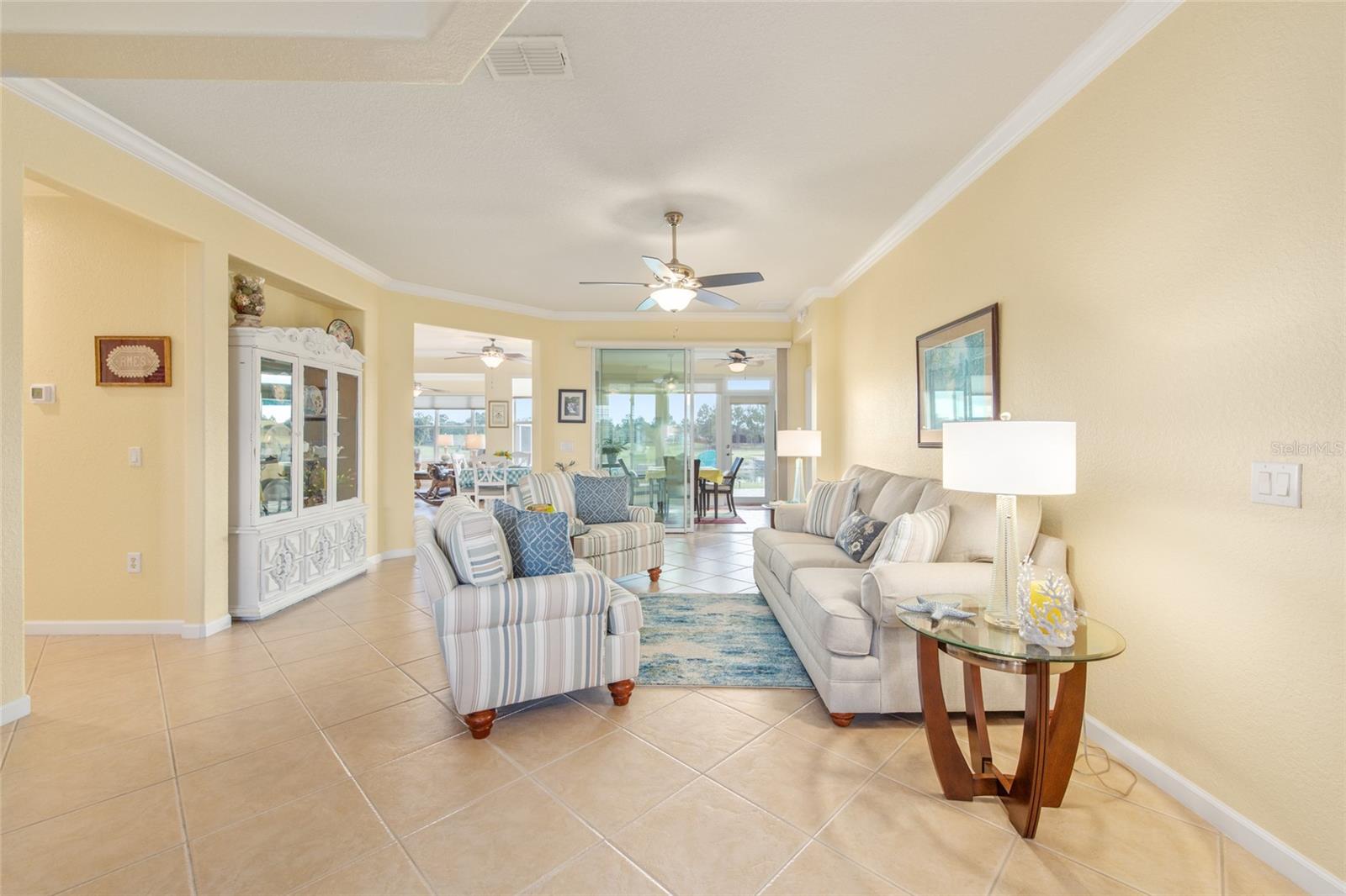 Image 29 of 84 For 9479 71st Loop