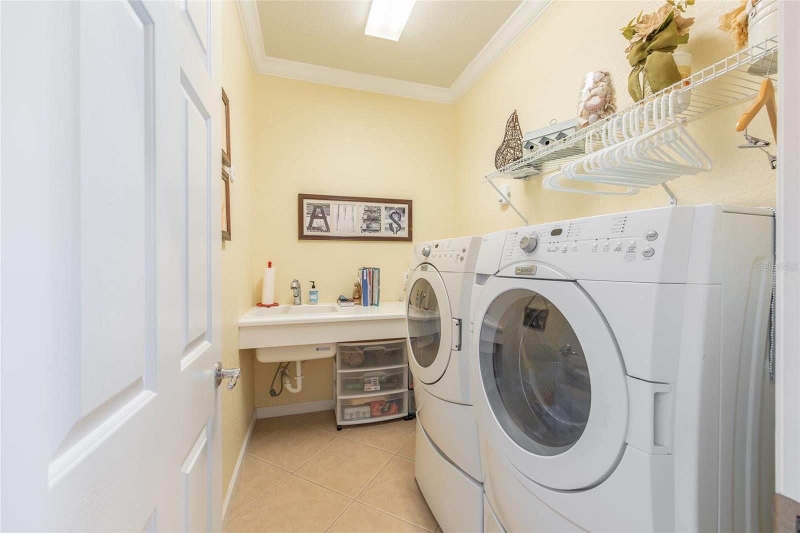 Image 45 of 84 For 9479 71st Loop