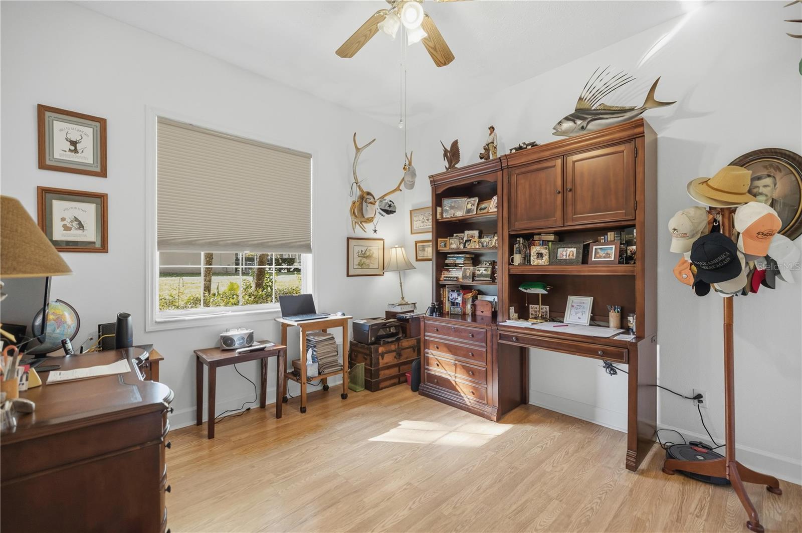 Image 23 of 48 For 700 89th Terrace