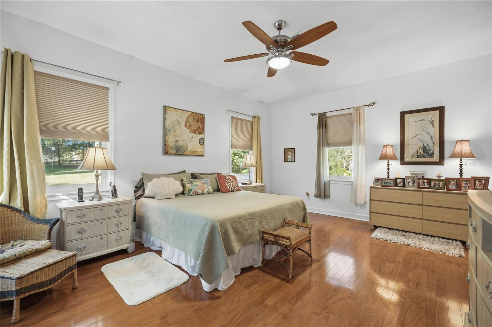 Image 29 of 48 For 700 89th Terrace