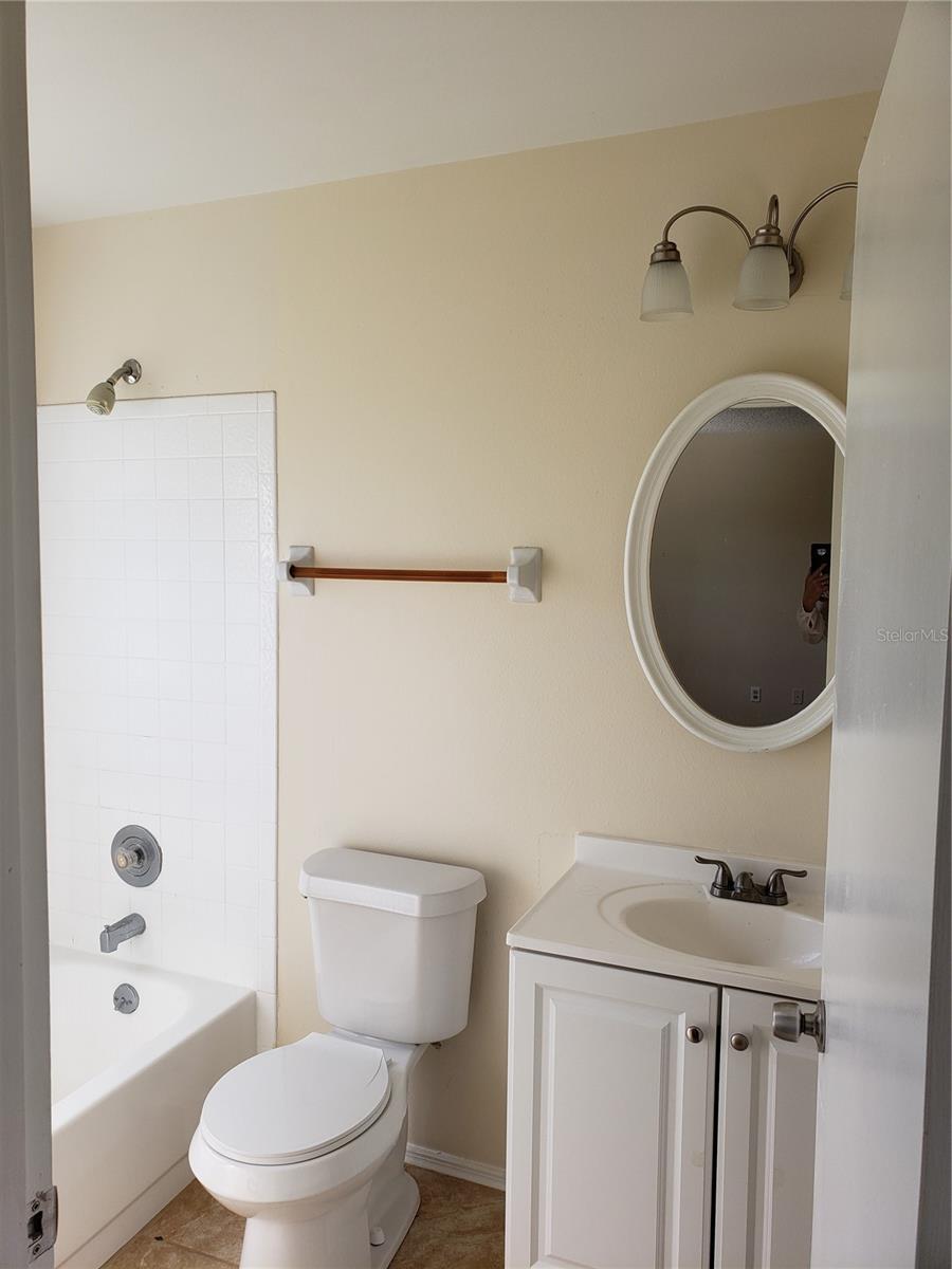 Image 11 of 13 For 311 Oak Lane Drive