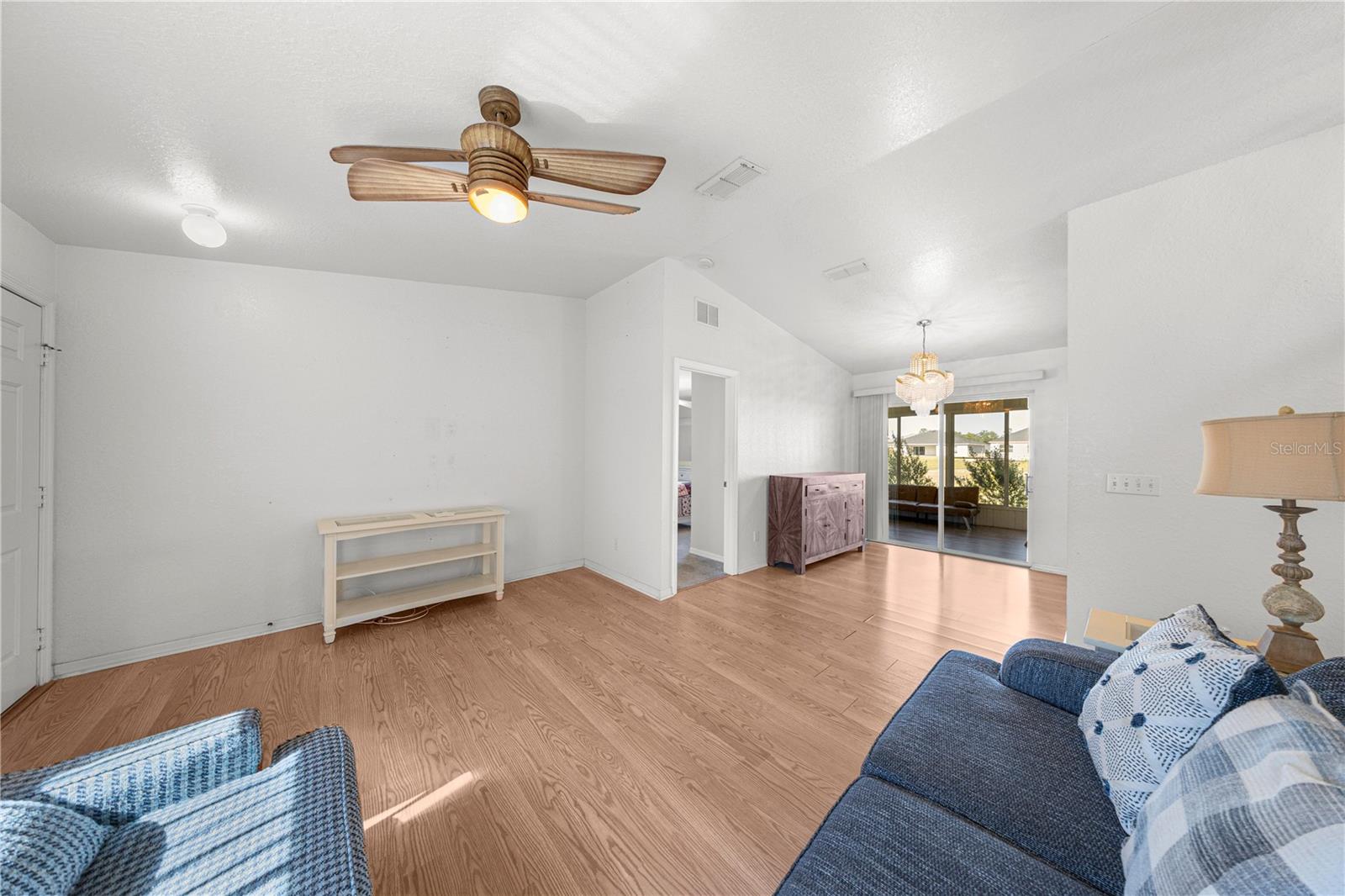 Image 15 of 32 For 6159 98th Loop