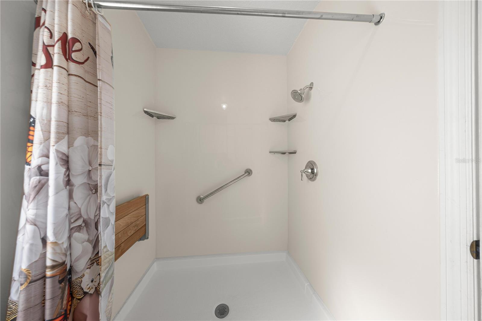 Image 22 of 32 For 6159 98th Loop