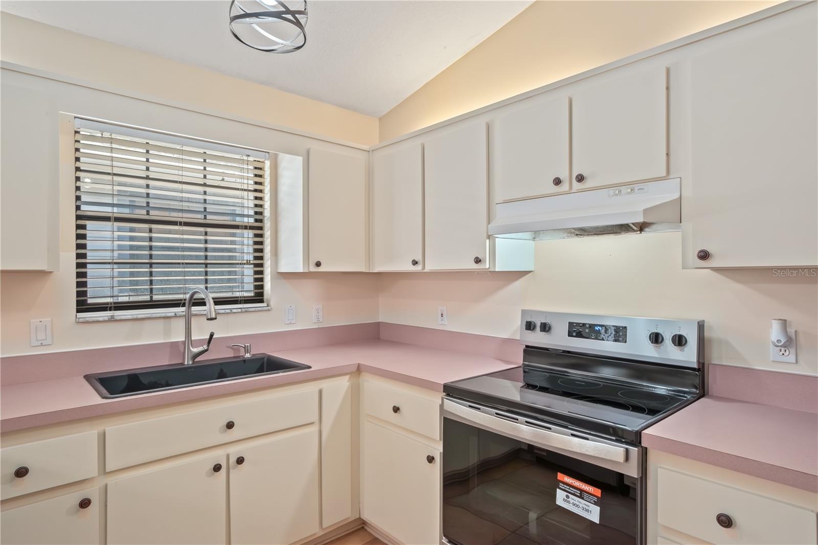 Image 12 of 46 For 3911 22nd Street