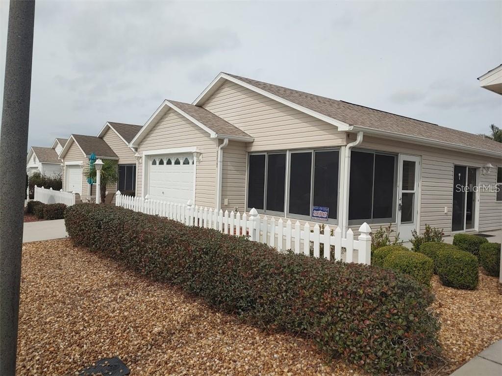 Image 2 of 19 For 1017 Jace Place