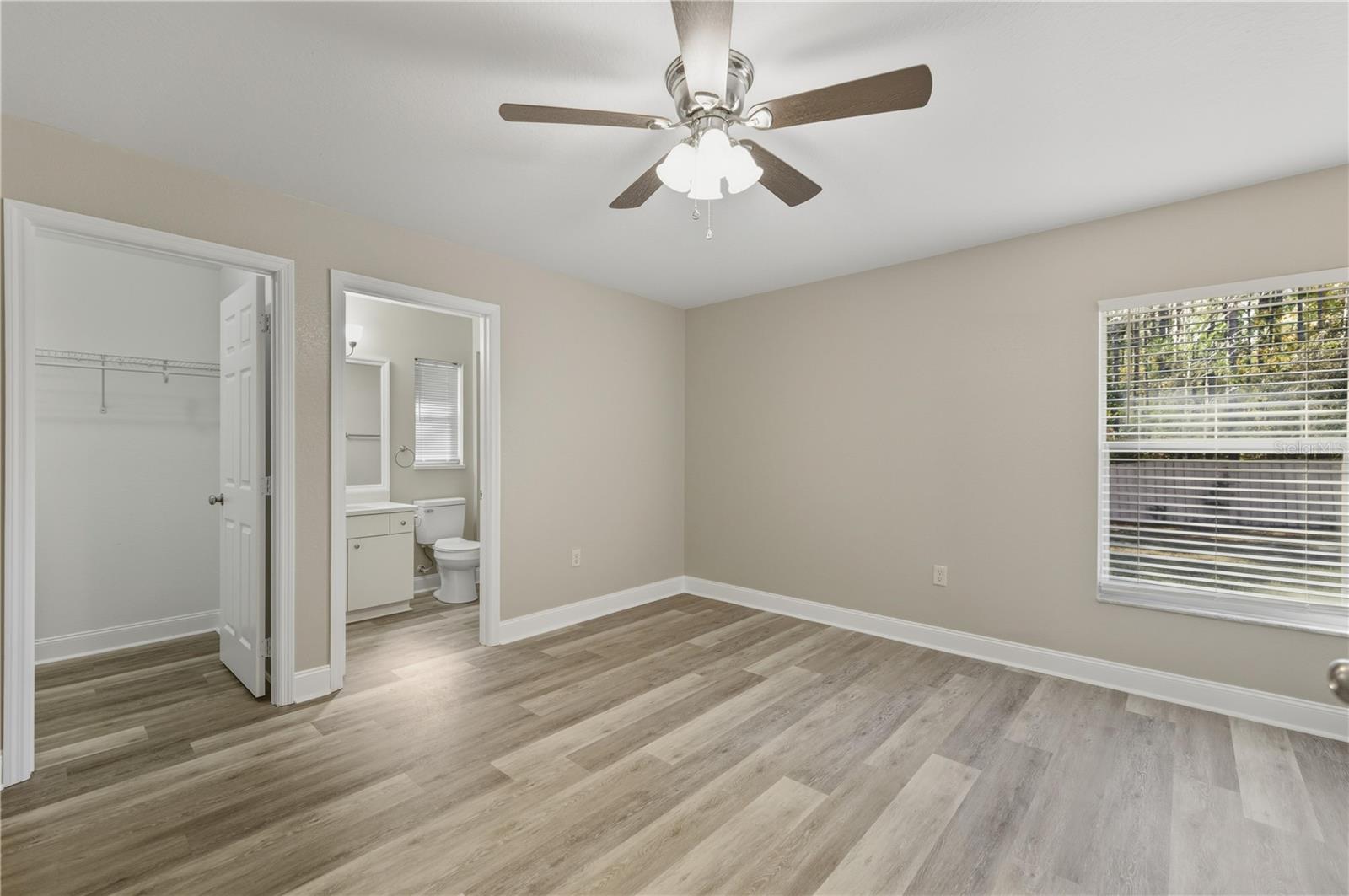 Image 12 of 24 For 781 Marion Oaks Pass