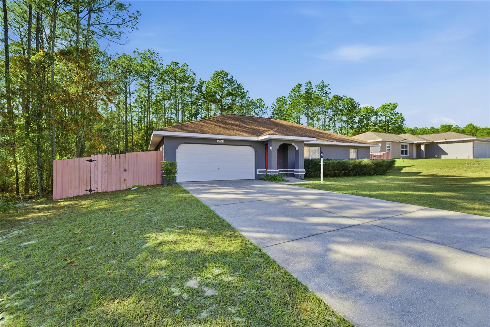 Image 18 of 24 For 781 Marion Oaks Pass