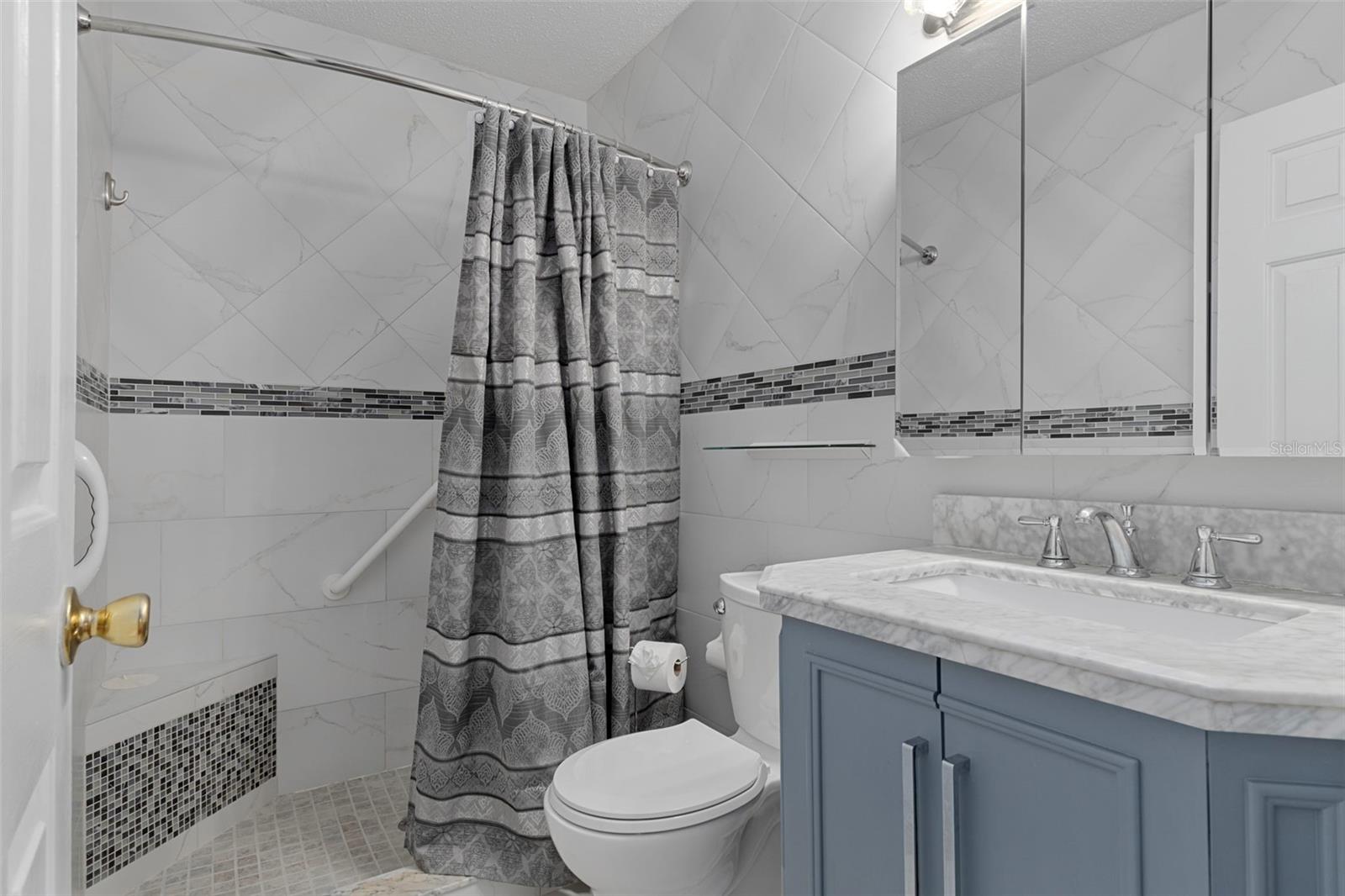 Image 32 of 55 For 649 West Bend Point