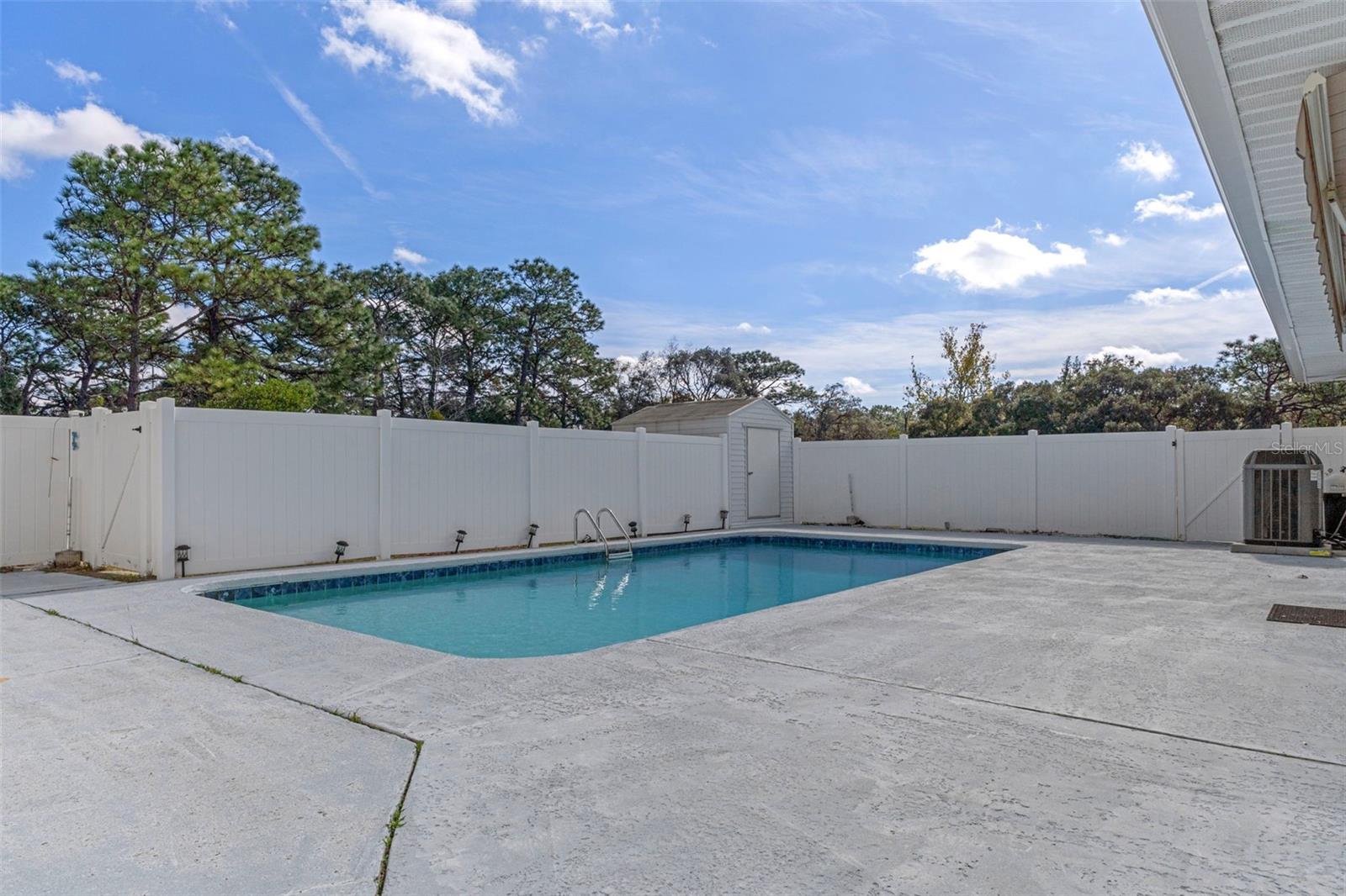 Image 46 of 55 For 649 West Bend Point