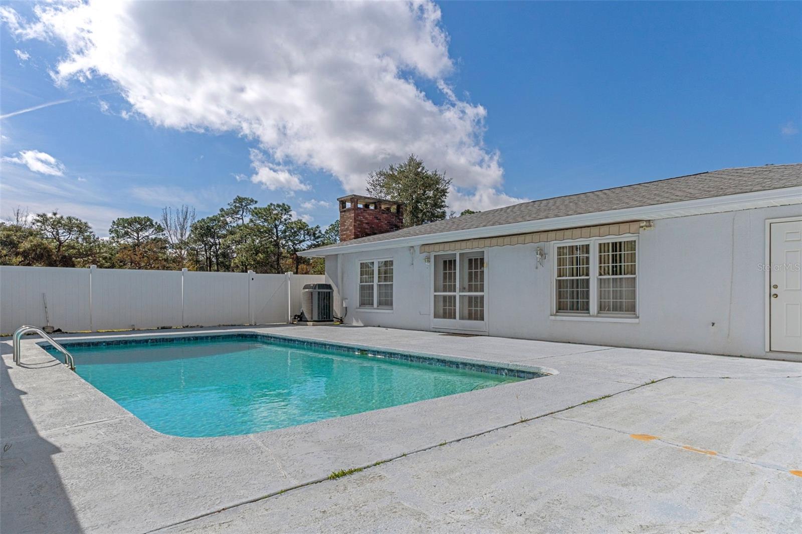 Image 47 of 55 For 649 West Bend Point