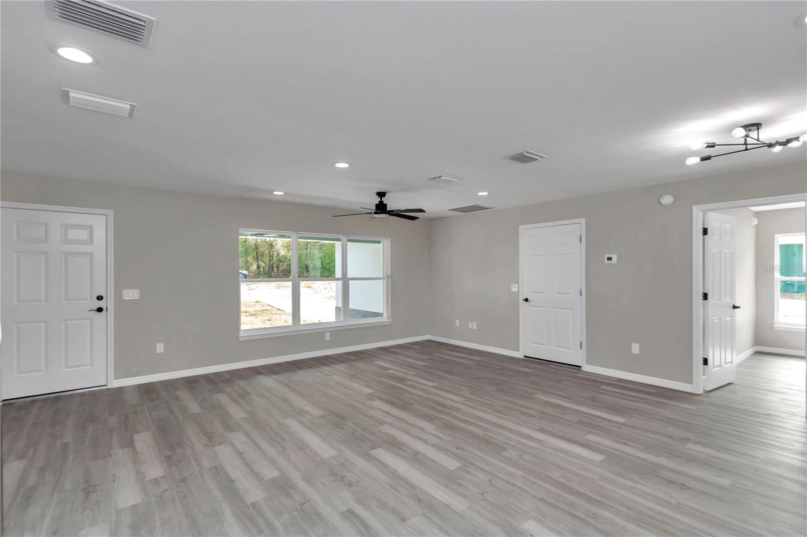 Image 6 of 23 For 2556 152nd Avenue